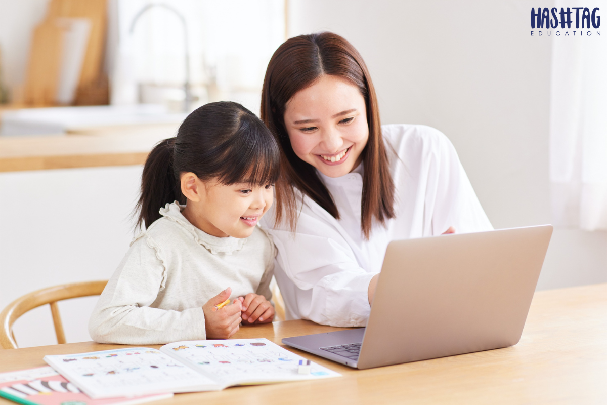 Child using the best online learning platform for UKG preparation India at home
